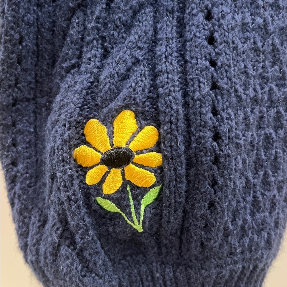 BP embroidered navy sunflower sweater, XL - Picture 5 of 5